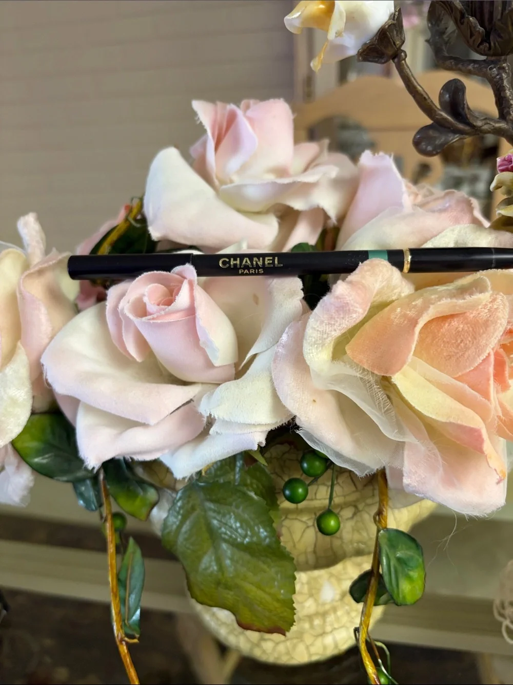 Chanel Seafoam color precision eye definer 18M Eyeliner Pencil - CHANEL Paris